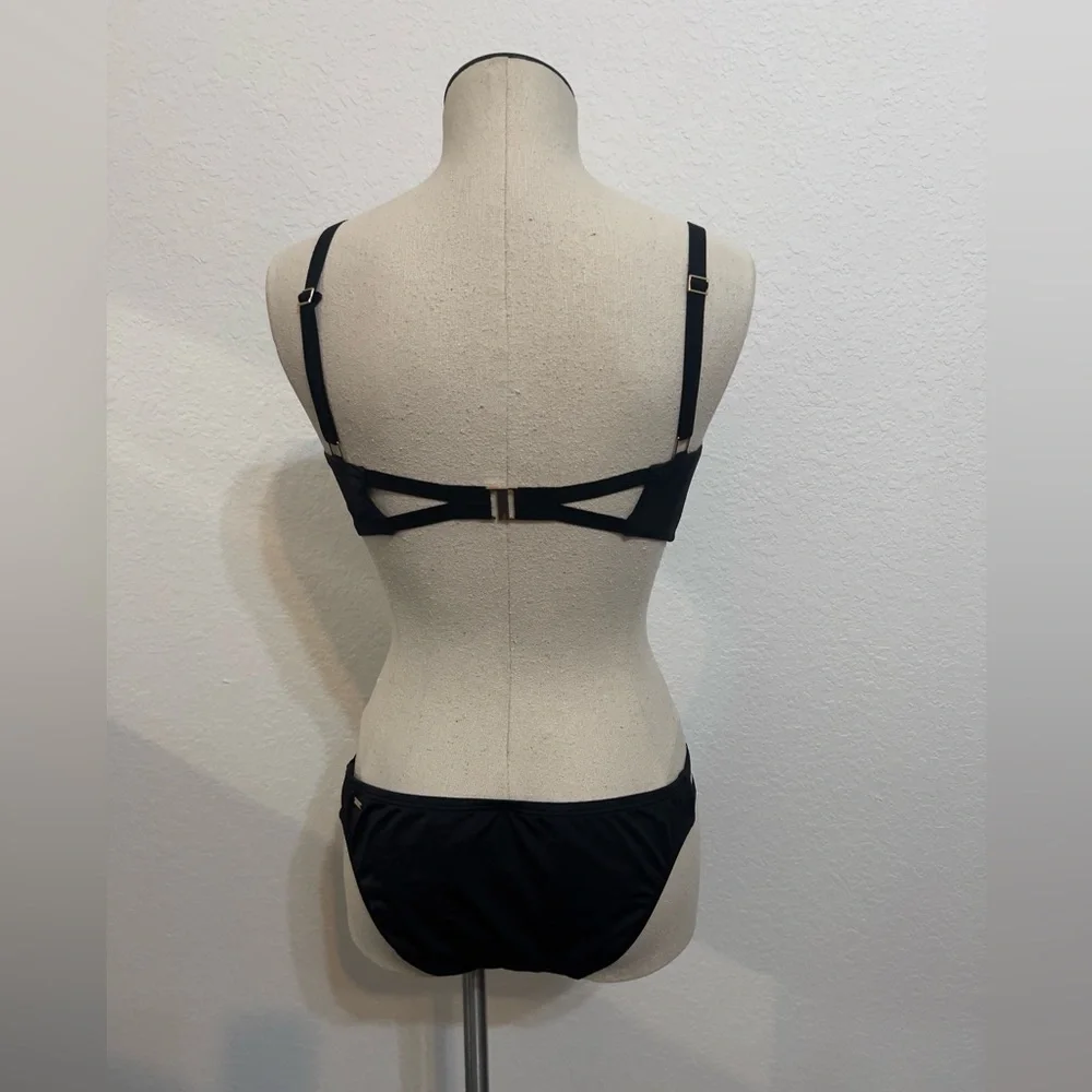 Victory Secret 34dd Large bottom Black Strappy Bikini Set with gold hardware - Picture 3 of 9